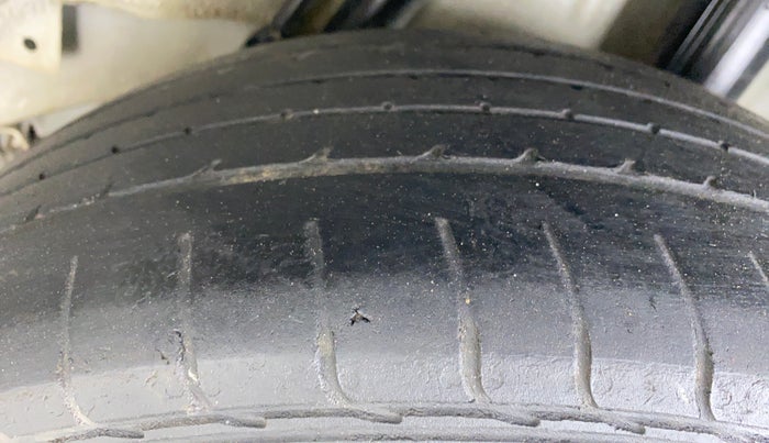 2018 Honda WR-V 1.5L I-DTEC S MT, Diesel, Manual, 86,586 km, Left Rear Tyre Tread