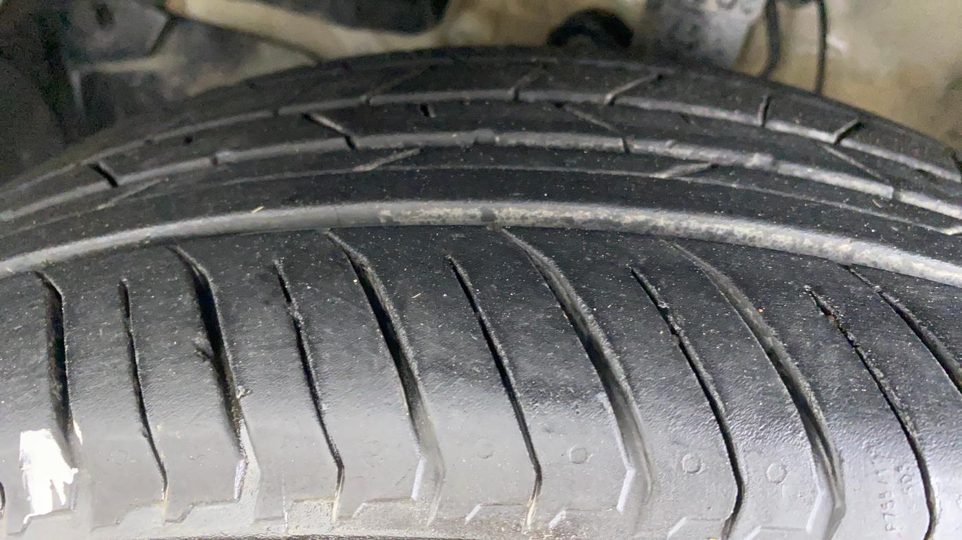 2018 Honda WR-V 1.5L I-DTEC S MT, Diesel, Manual, 86,586 km, Left Front Tyre Tread