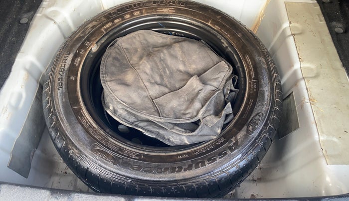 2023 Tata NEXON XE PETROL, Petrol, Manual, 14,776 km, Spare Tyre