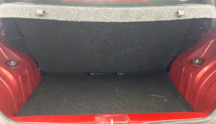 2022 Renault Kwid RXT 1.0 AMT, Petrol, Automatic, 18,156 km, Boot Inside