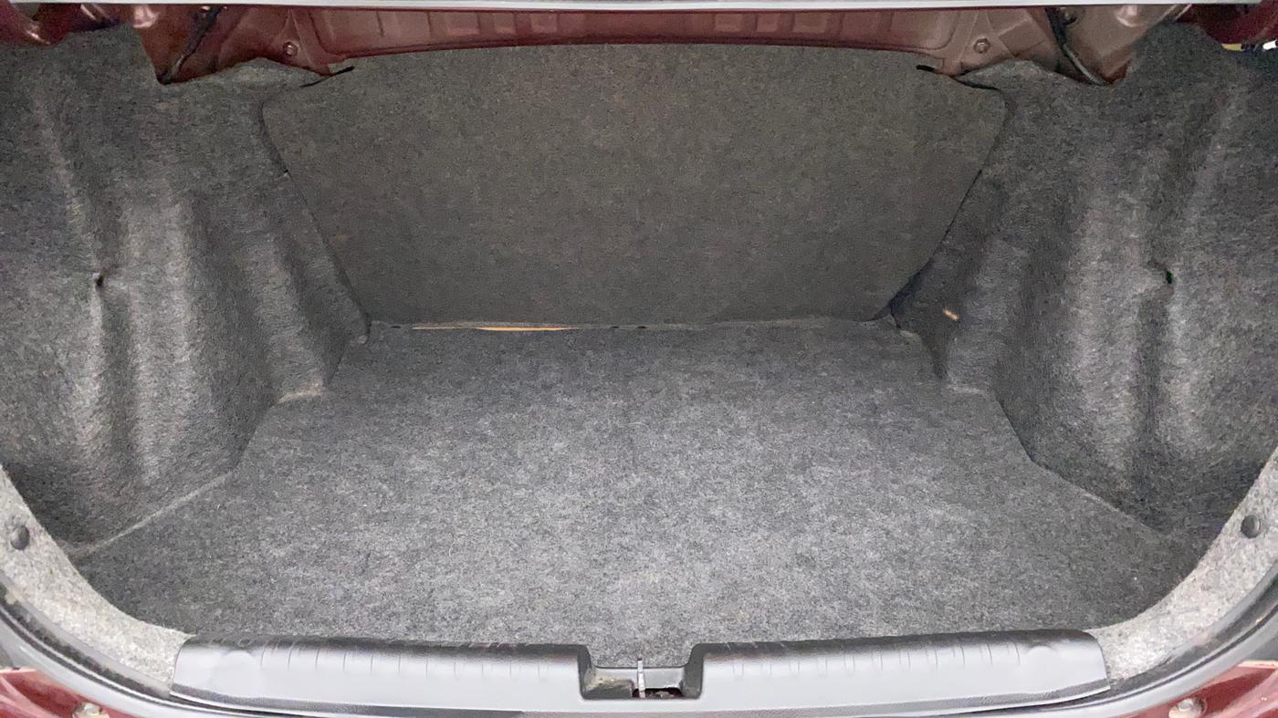 2017 Honda Amaze 1.2L I-VTEC VX, Petrol, Manual, 9,413 km, Boot Inside