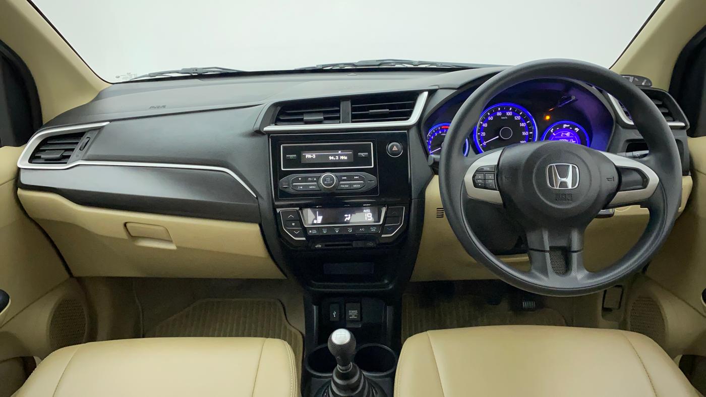 2017 Honda Amaze 1.2L I-VTEC VX, Petrol, Manual, 9,413 km, Dashboard