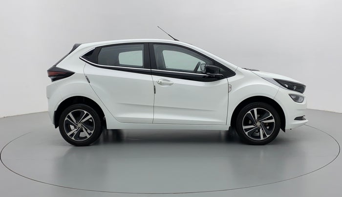 2020 Tata ALTROZ XZ 1.2, Petrol, Manual, 20,841 km, Right Side