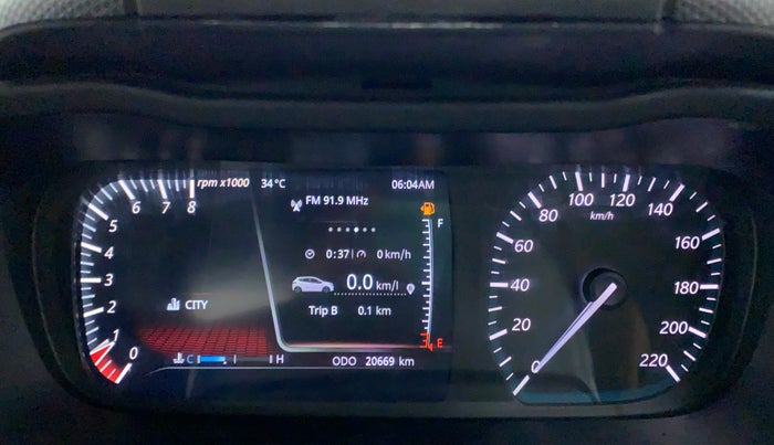 2020 Tata ALTROZ XZ 1.2, Petrol, Manual, 20,841 km, Odometer Image