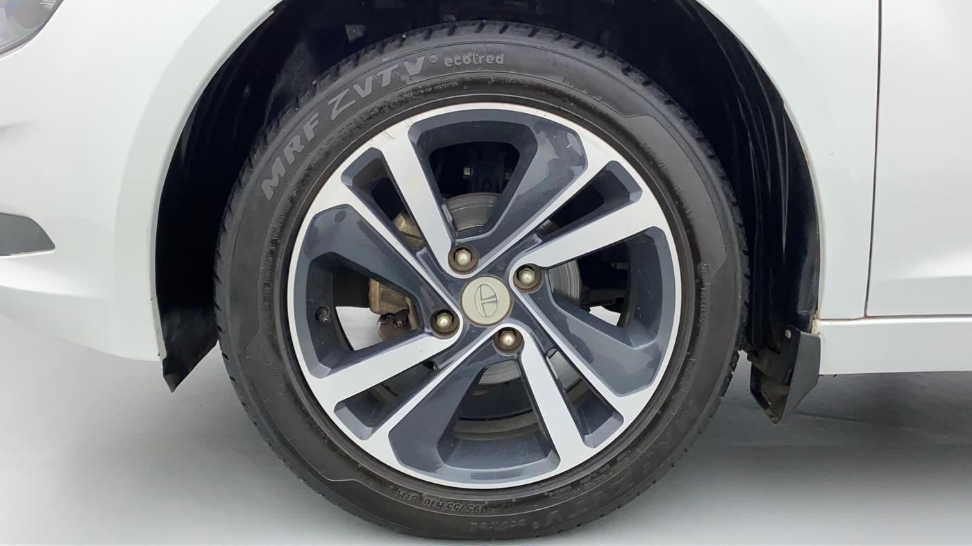 2020 Tata ALTROZ XZ 1.2, Petrol, Manual, 20,841 km, Left Front Wheel