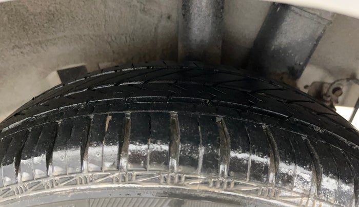 2016 Hyundai Grand i10 MAGNA 1.2 KAPPA VTVT, Petrol, Manual, 52,592 km, Left Rear Tyre Tread