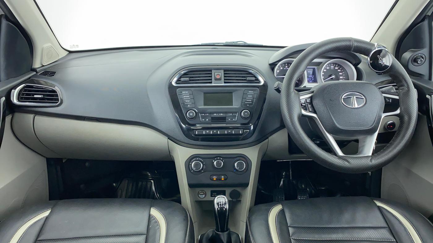 2016 Tata Tiago XZ 1.2 REVOTRON, CNG, Manual, 13,549 km, Dashboard