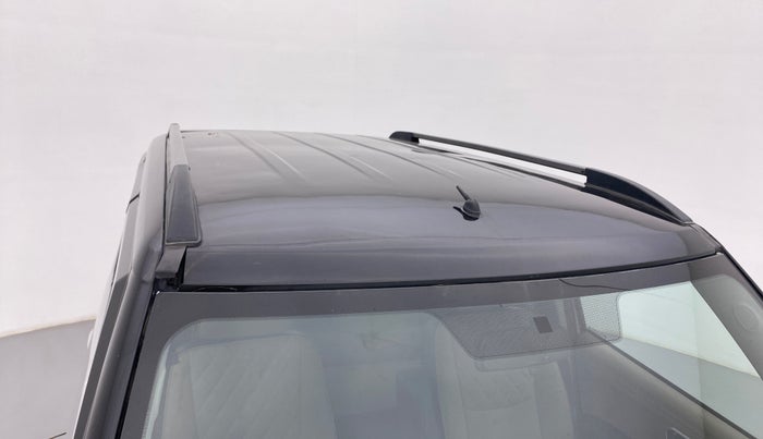 2018 Mahindra TUV300 T10, Diesel, Manual, 1,10,243 km, Roof