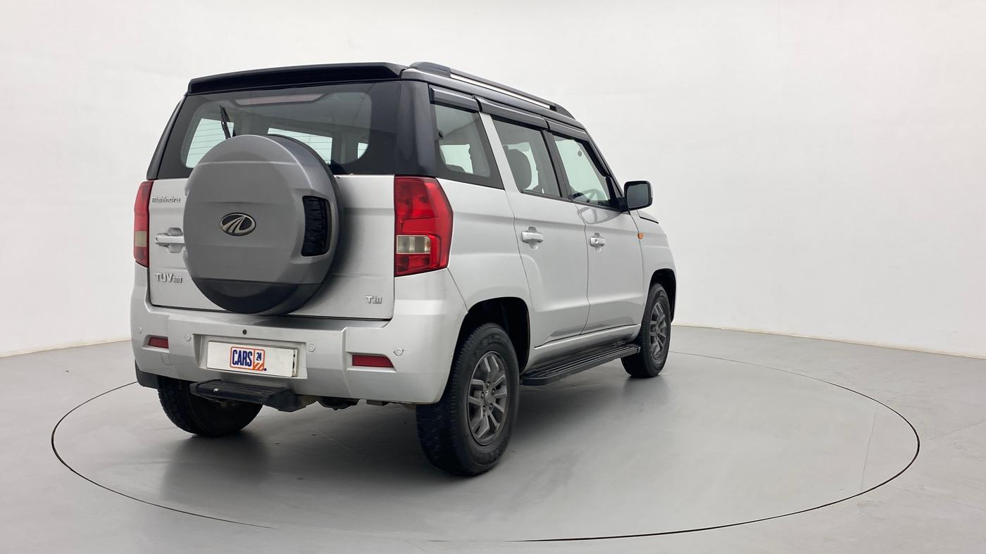 2018 Mahindra TUV300 T10, Diesel, Manual, 1,10,243 km, Right Back Diagonal