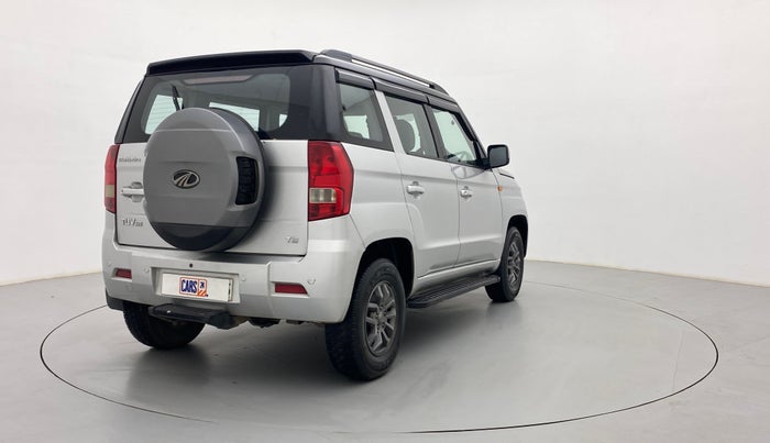 2018 Mahindra TUV300 T10, Diesel, Manual, 1,10,243 km, Right Back Diagonal