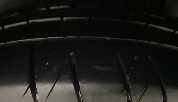 2019 Hyundai Creta SX AT 1.6 PETROL, Petrol, Automatic, 55,661 km, Left Rear Tyre Tread