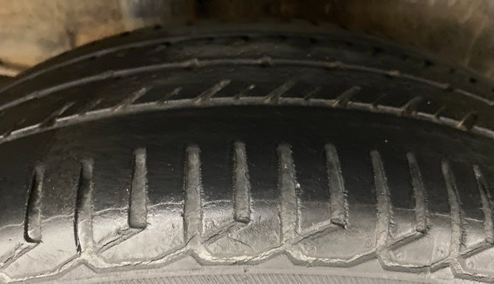 2014 Honda City SV MT PETROL, Petrol, Manual, 23,081 km, Right Rear Tyre Tread