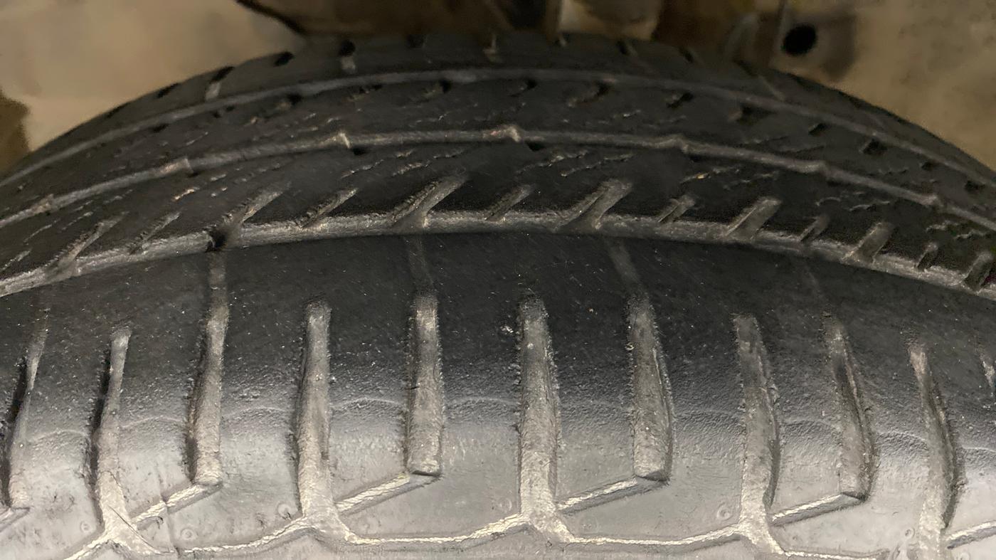 2014 Honda City SV MT PETROL, Petrol, Manual, 23,081 km, Left Front Tyre Tread