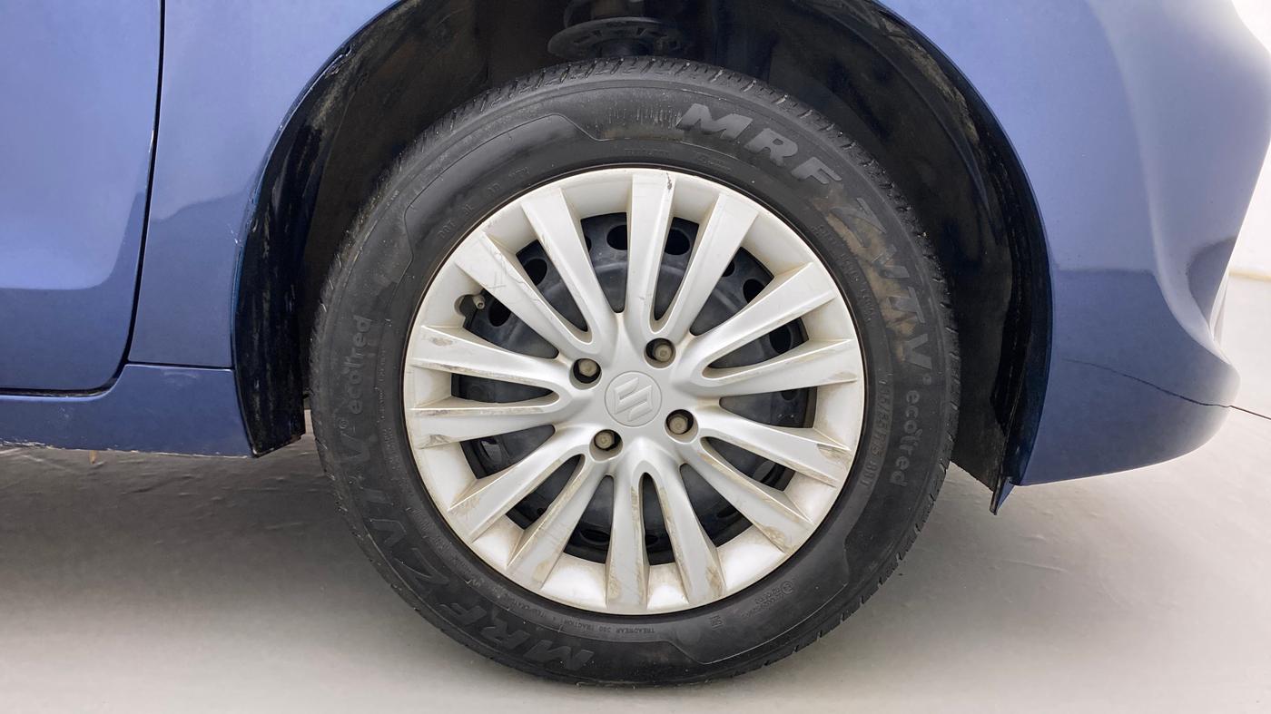 2021 Maruti Baleno DELTA PETROL 1.2, Petrol, Manual, 66,457 km, Right Front Wheel