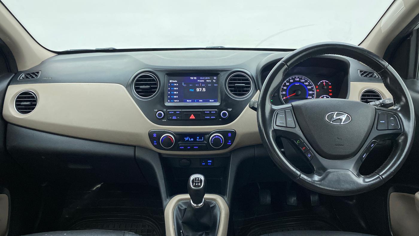 2017 Hyundai Grand i10 ASTA 1.2 KAPPA VTVT, Petrol, Manual, 47,974 km, Dashboard