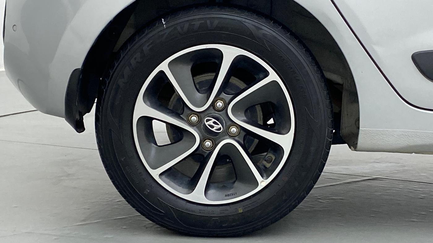 2017 Hyundai Grand i10 ASTA 1.2 KAPPA VTVT, Petrol, Manual, 47,974 km, Right Rear Wheel