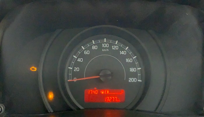 2017 Maruti Dzire LXI, CNG, Manual, 13,599 km, Odometer Image