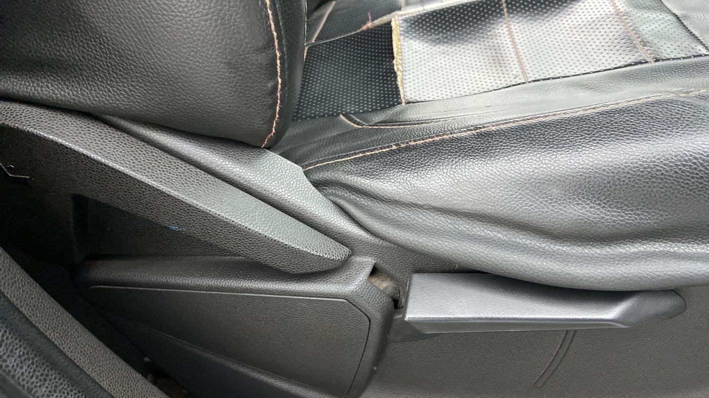 2017 Ford Ecosport 1.5 TREND+ TDCI, Diesel, Manual, 79,013 km, Driver Side Adjustment Panel