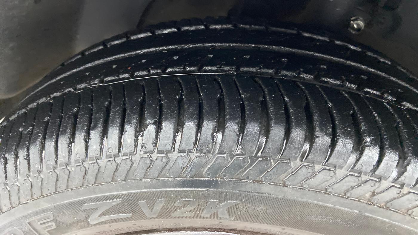 2017 Ford Ecosport 1.5 TREND+ TDCI, Diesel, Manual, 79,013 km, Left Front Tyre Tread