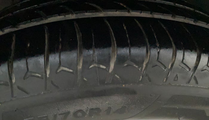 2019 Honda Amaze 1.2L I-VTEC S, Petrol, Manual, 1,46,741 km, Right Rear Tyre Tread