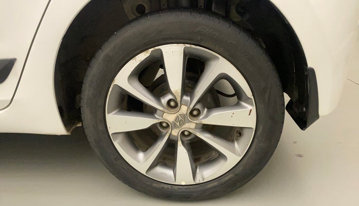 2016 Hyundai Elite i20 ASTA 1.2, Petrol, Manual, 55,555 km, Left Rear Wheel