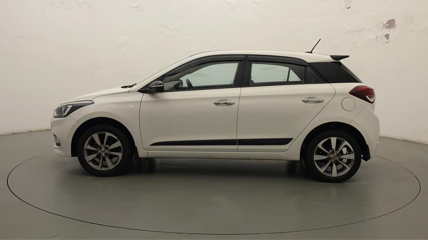2016 Hyundai Elite i20 ASTA 1.2, Petrol, Manual, 55,555 km, Left Side