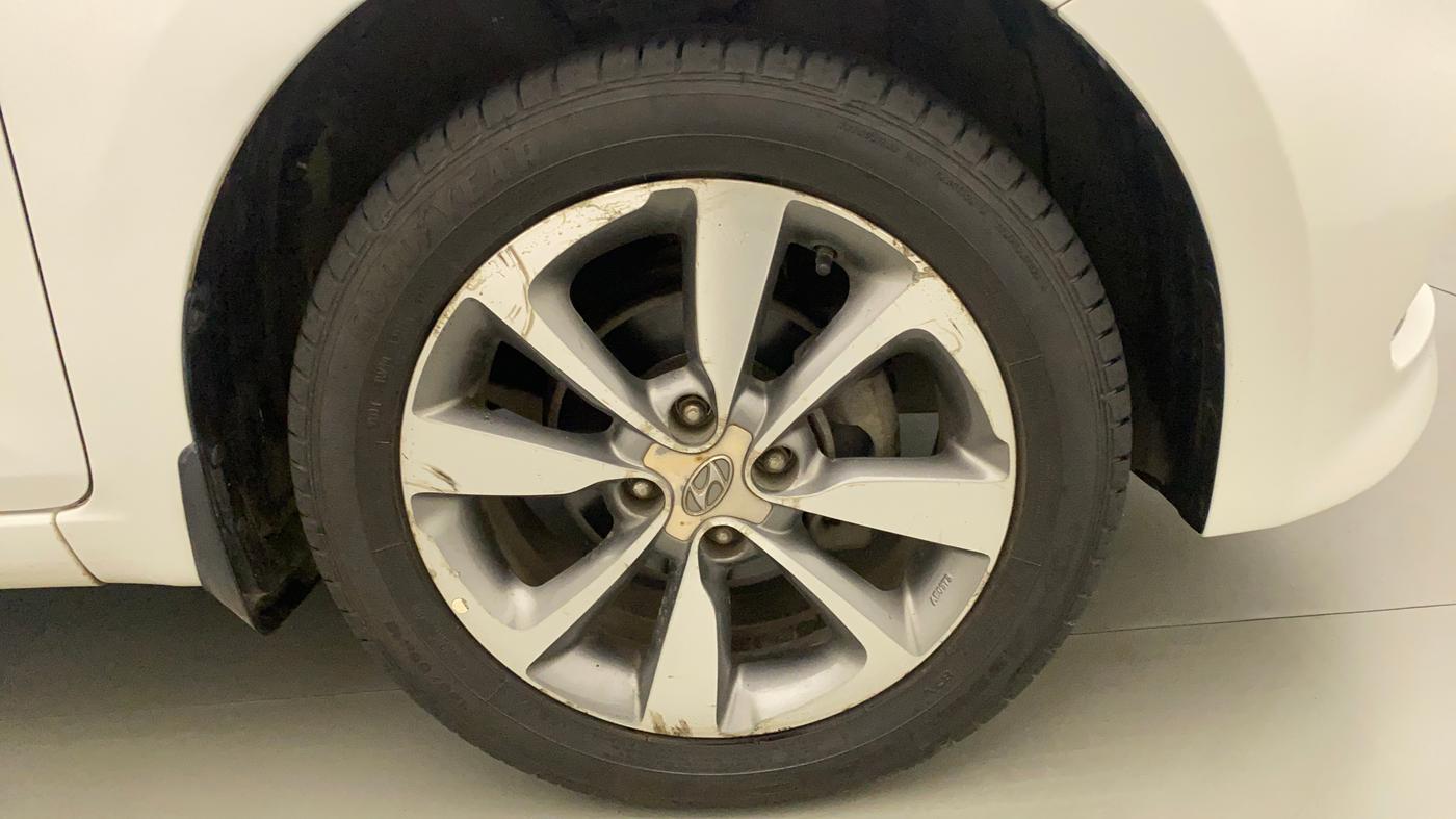 2016 Hyundai Elite i20 ASTA 1.2, Petrol, Manual, 55,555 km, Right Front Wheel
