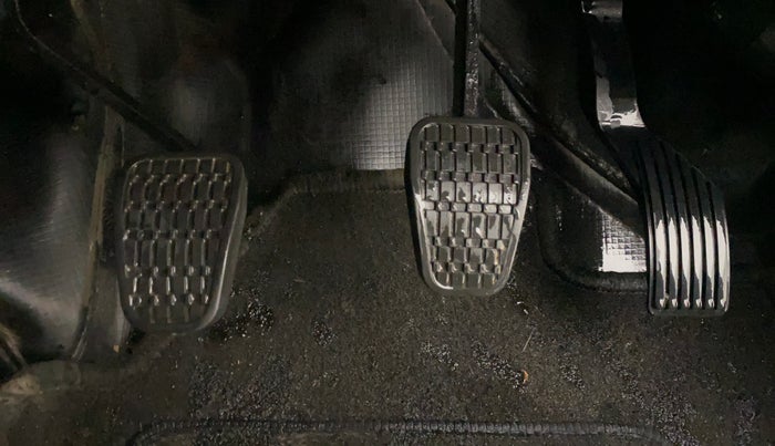 2020 Tata NEXON XM PETROL, Petrol, Manual, 27,122 km, Pedals