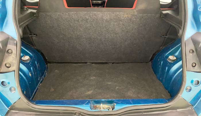 2019 Renault Kwid RXT 0.8, Petrol, Manual, 40,633 km, Boot Inside