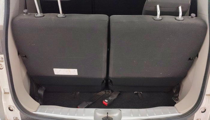 2022 Renault TRIBER RXZ AMT, Petrol, Automatic, 28,081 km, Boot Inside