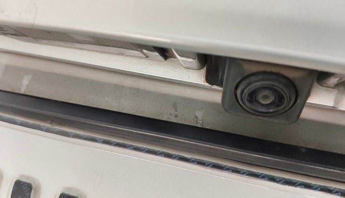 2022 Renault TRIBER RXZ AMT, Petrol, Automatic, 28,081 km, Parking Camera