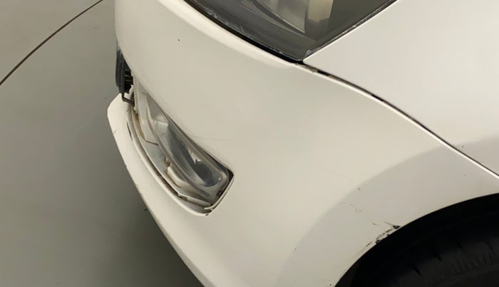 2014 Volkswagen Polo HIGHLINE1.2L, Petrol, Manual, 83,792 km, Front bumper - Paint has minor damage