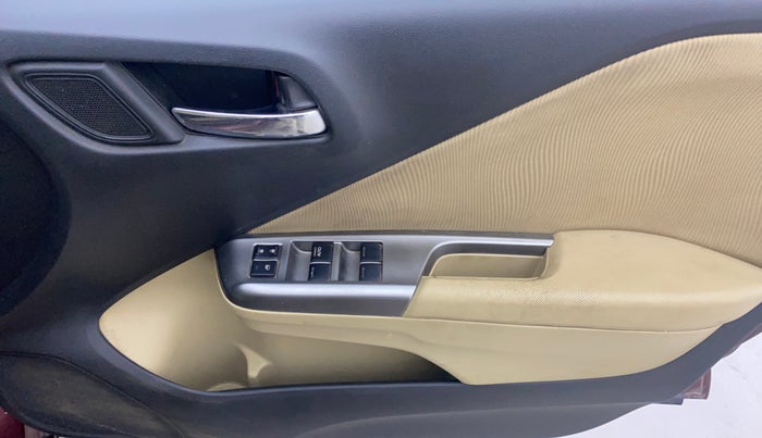 2014 Honda City 1.5L I-VTEC V MT, Petrol, Manual, 1,03,840 km, Driver Side Door Panels Control