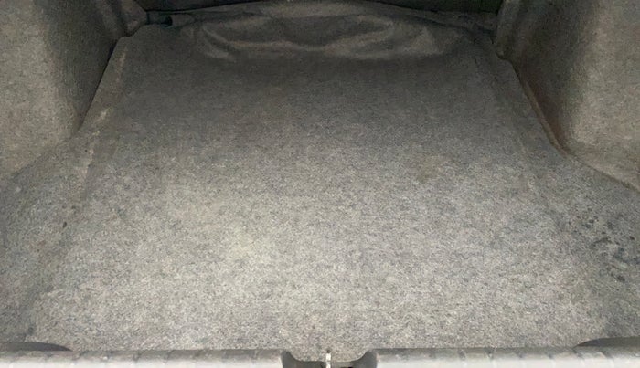 2014 Honda City 1.5L I-VTEC V MT, Petrol, Manual, 1,03,840 km, Boot Inside