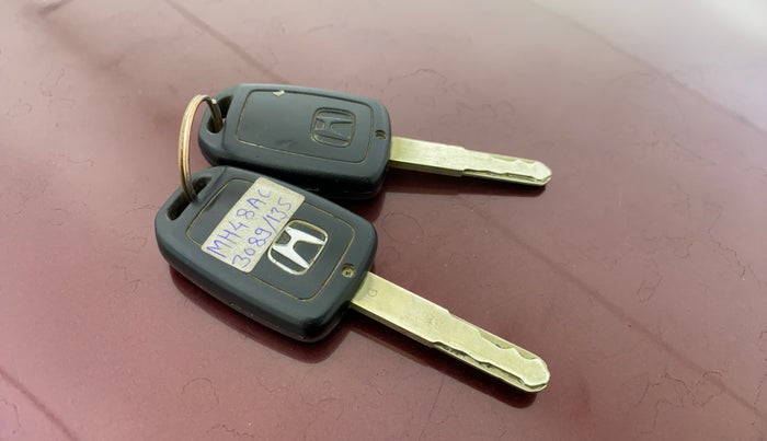 2015 Honda City 1.5L I-VTEC V MT, Petrol, Manual, 47,351 km, Key Close Up