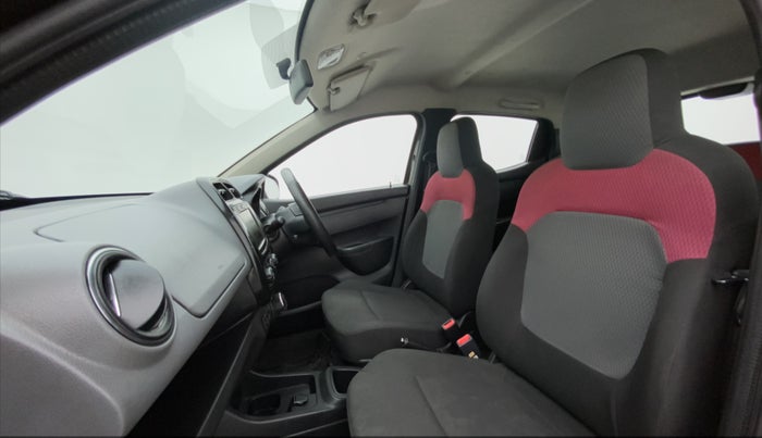 2019 Renault Kwid RXT 1.0 AMT (O), Petrol, Automatic, 33,733 km, Right Side Front Door Cabin