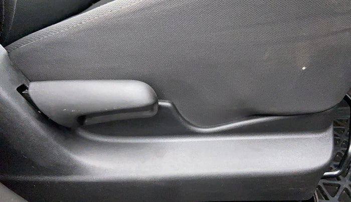 2018 Maruti Vitara Brezza VDI OPT, Diesel, Manual, 64,311 km, Driver Side Adjustment Panel