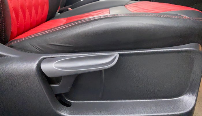 2017 Volkswagen Polo GT TSI 1.2 PETROL AT, Petrol, Automatic, 20,905 km, Driver Side Adjustment Panel