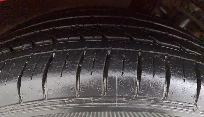 2017 Volkswagen Polo GT TSI 1.2 PETROL AT, Petrol, Automatic, 20,905 km, Right Rear Tyre Tread