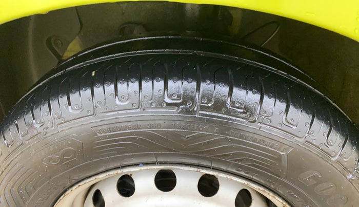 2019 Hyundai NEW SANTRO MAGNA, Petrol, Manual, 55,760 km, Left Front Tyre Tread