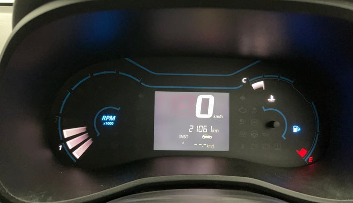 2021 Renault Kwid RXT 1.0 (O), Petrol, Manual, 21,013 km, Odometer Image