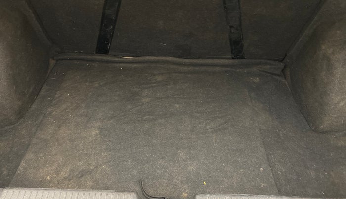 2021 Maruti Dzire VXI AMT, Petrol, Automatic, 75,490 km, Boot Inside