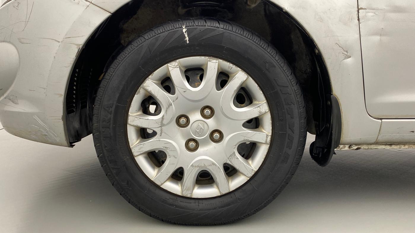 2010 Hyundai i20 MAGNA O 1.2, Petrol, Manual, 75,771 km, Left Front Wheel