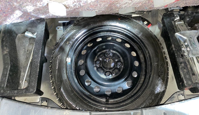 2018 Maruti Wagon R 1.0 VXI+ (O) MT, Petrol, Manual, 26,846 km, Spare Tyre