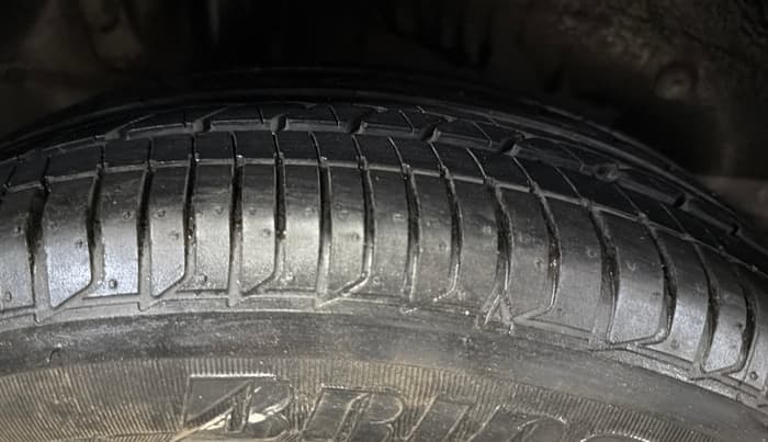 2016 Honda City 1.5L I-VTEC V MT, Petrol, Manual, 33,806 km, Right Rear Tyre Tread