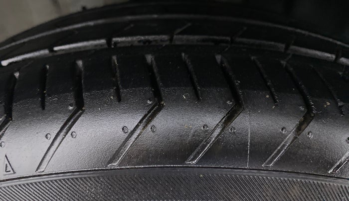 2022 Maruti Celerio ZXI PLUS, Petrol, Manual, 4,882 km, Right Front Tyre Tread