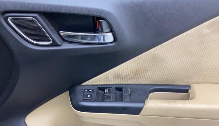 2018 Honda City 1.5L I-VTEC V MT, Petrol, Manual, 64,197 km, Driver Side Door Panels Control