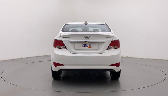 2017 Hyundai Verna FLUIDIC 1.6 SX VTVT, Petrol, Manual, 23,938 km, Back/Rear