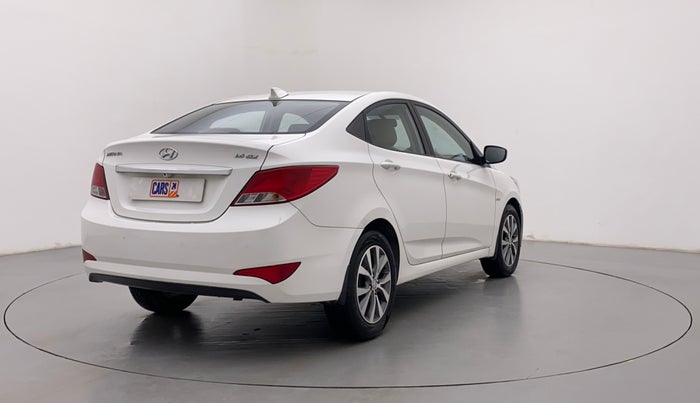 2017 Hyundai Verna FLUIDIC 1.6 SX VTVT, Petrol, Manual, 23,938 km, Right Back Diagonal