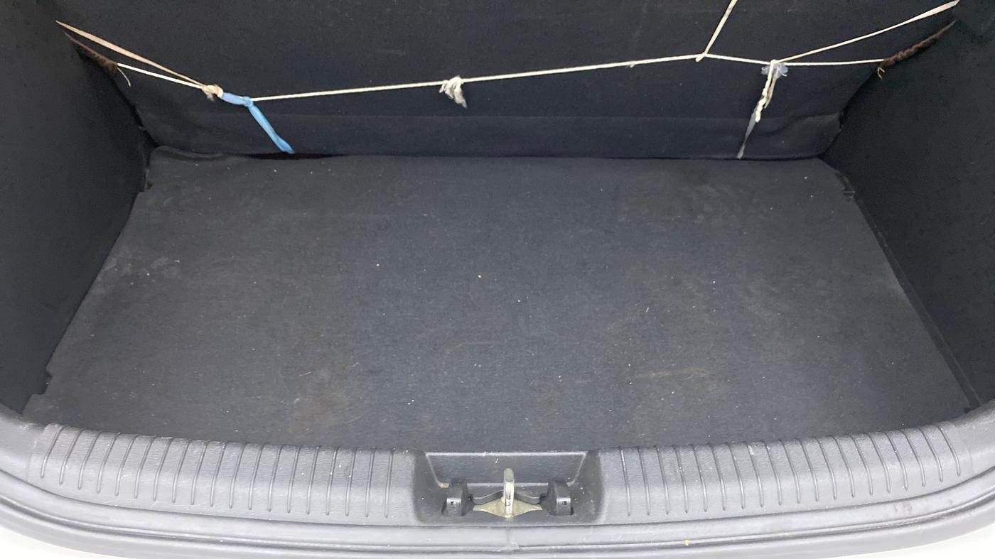 2014 Hyundai i20 MAGNA (O) 1.2, Petrol, Manual, 53,304 km, Boot Inside